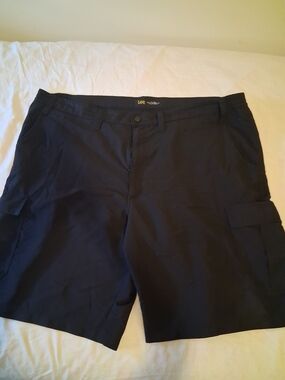 Lee Black Men's Cargo Shorts with Multiple Pockets